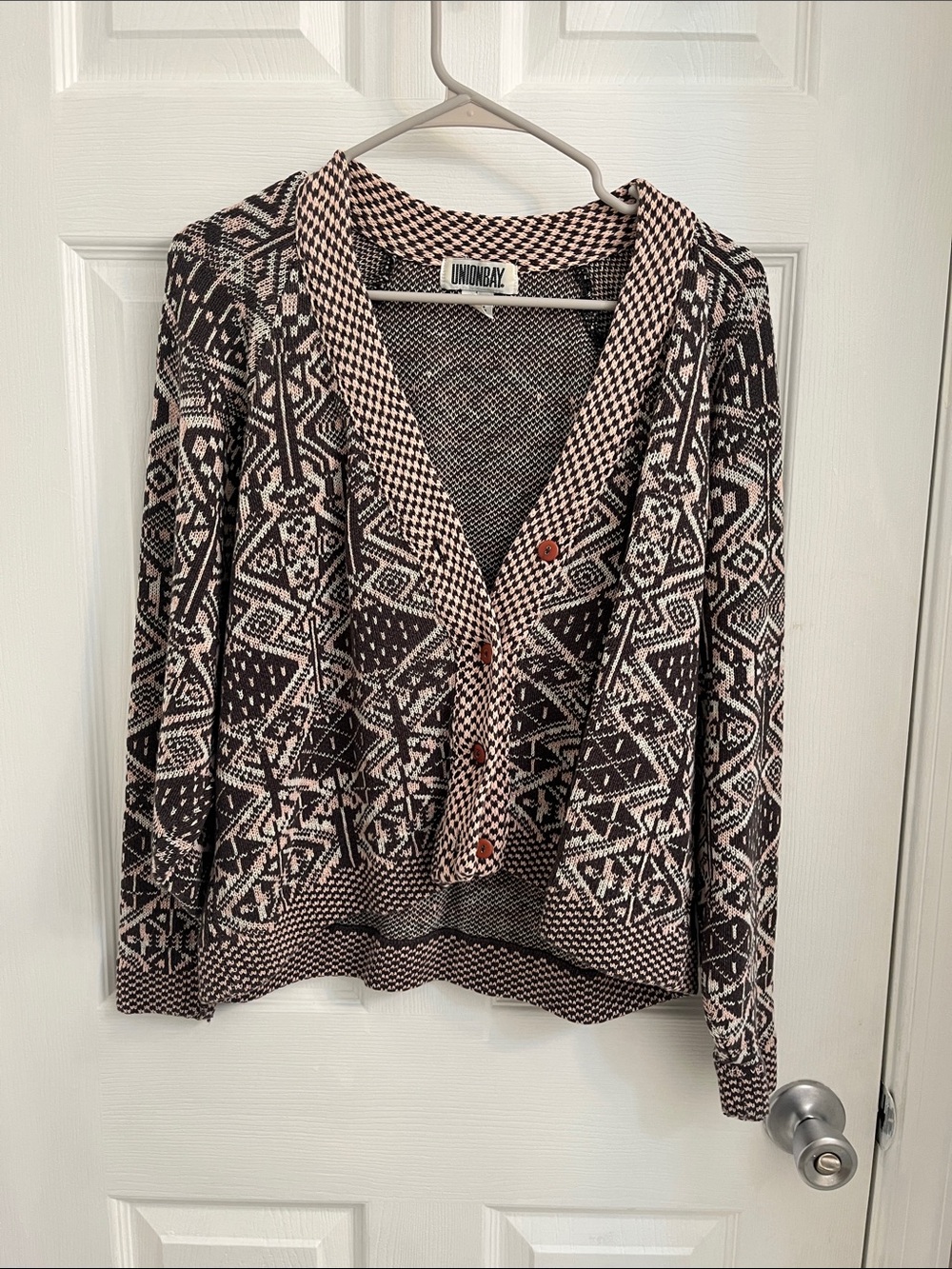 UNIONBAY Black and Pink Geometric V-Neck Button Cardigan